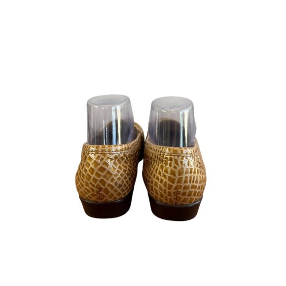 SAS Size 8N Women’s Business Casual Class Comfort Shoes Gold/ Beige Print - Picture 10 of 13